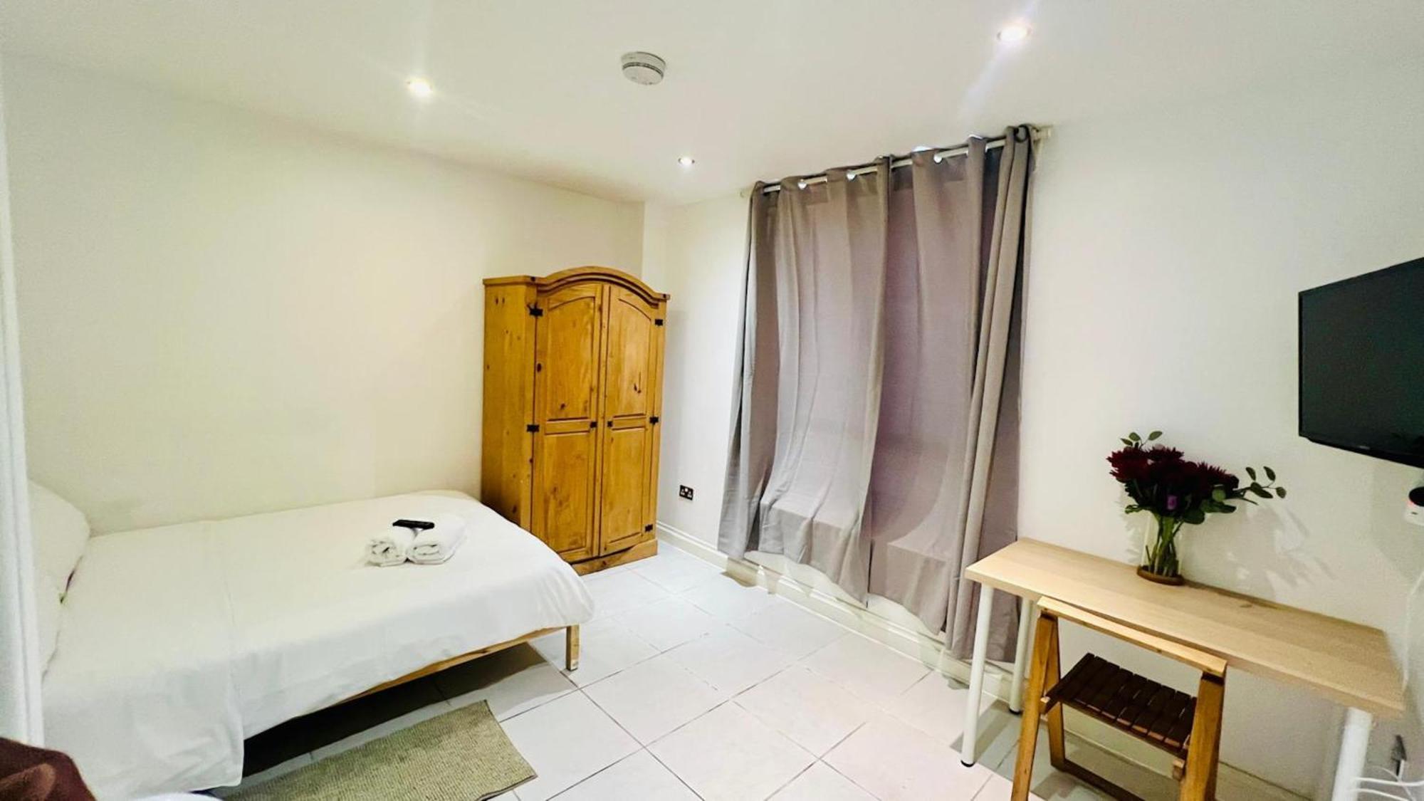 City View Sunset Luxurious Apartment In London Zone-1 Including One Family Twin Room With Its Own Stunning Private Terrace Eksteriør billede