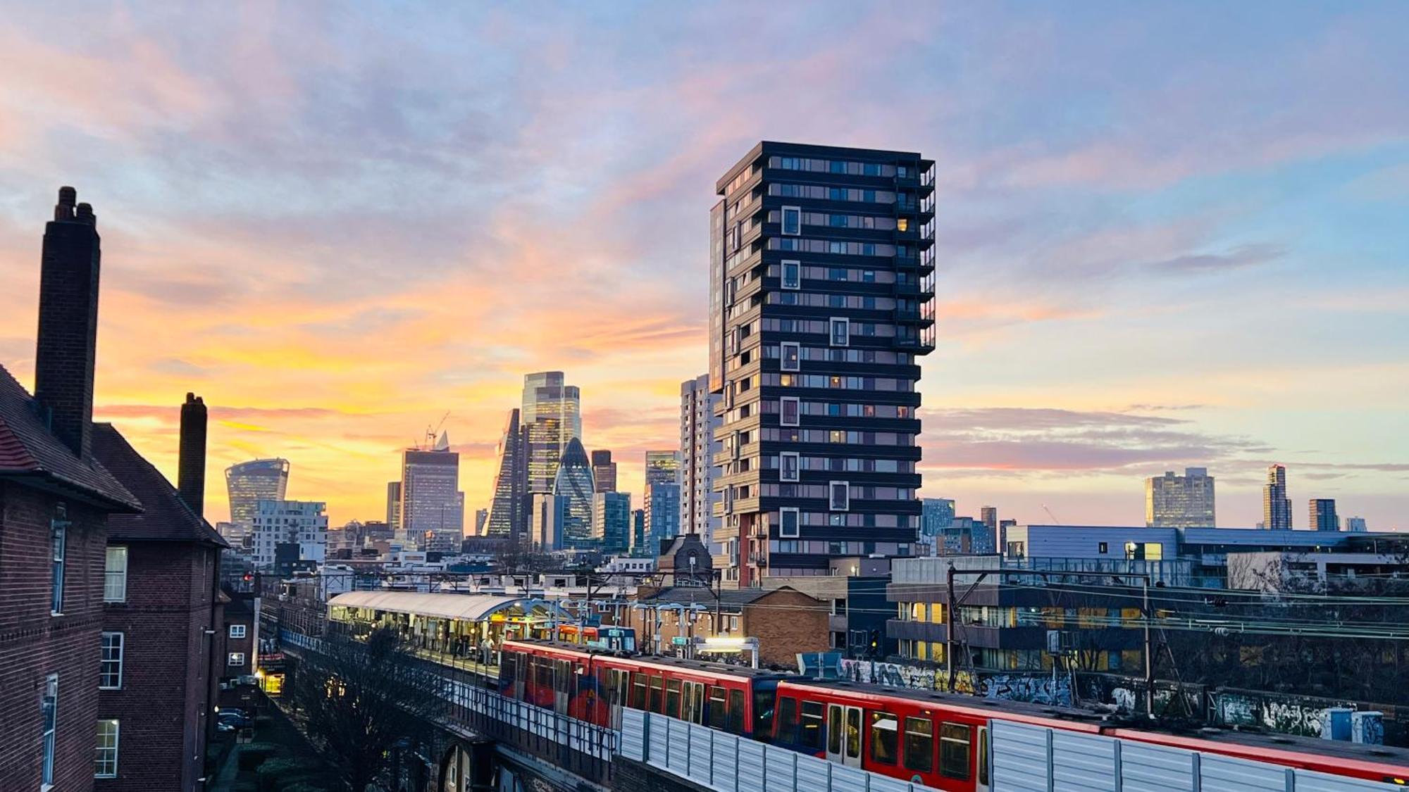 City View Sunset Luxurious Apartment In London Zone-1 Including One Family Twin Room With Its Own Stunning Private Terrace Eksteriør billede